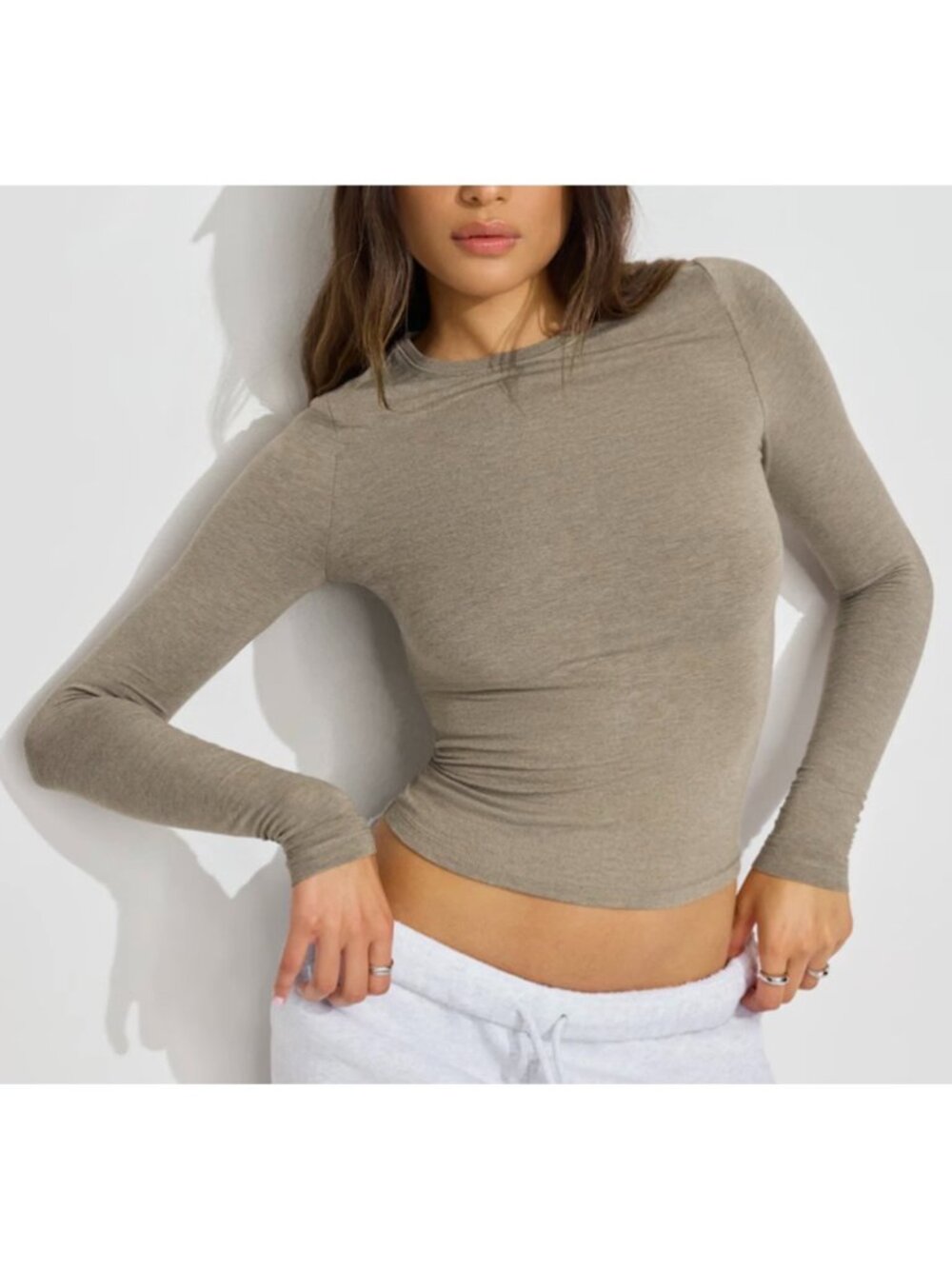 NWT XS Garage Smooth Long Sleeve Crewneck Top  Stretch Chalet Brown 0951092